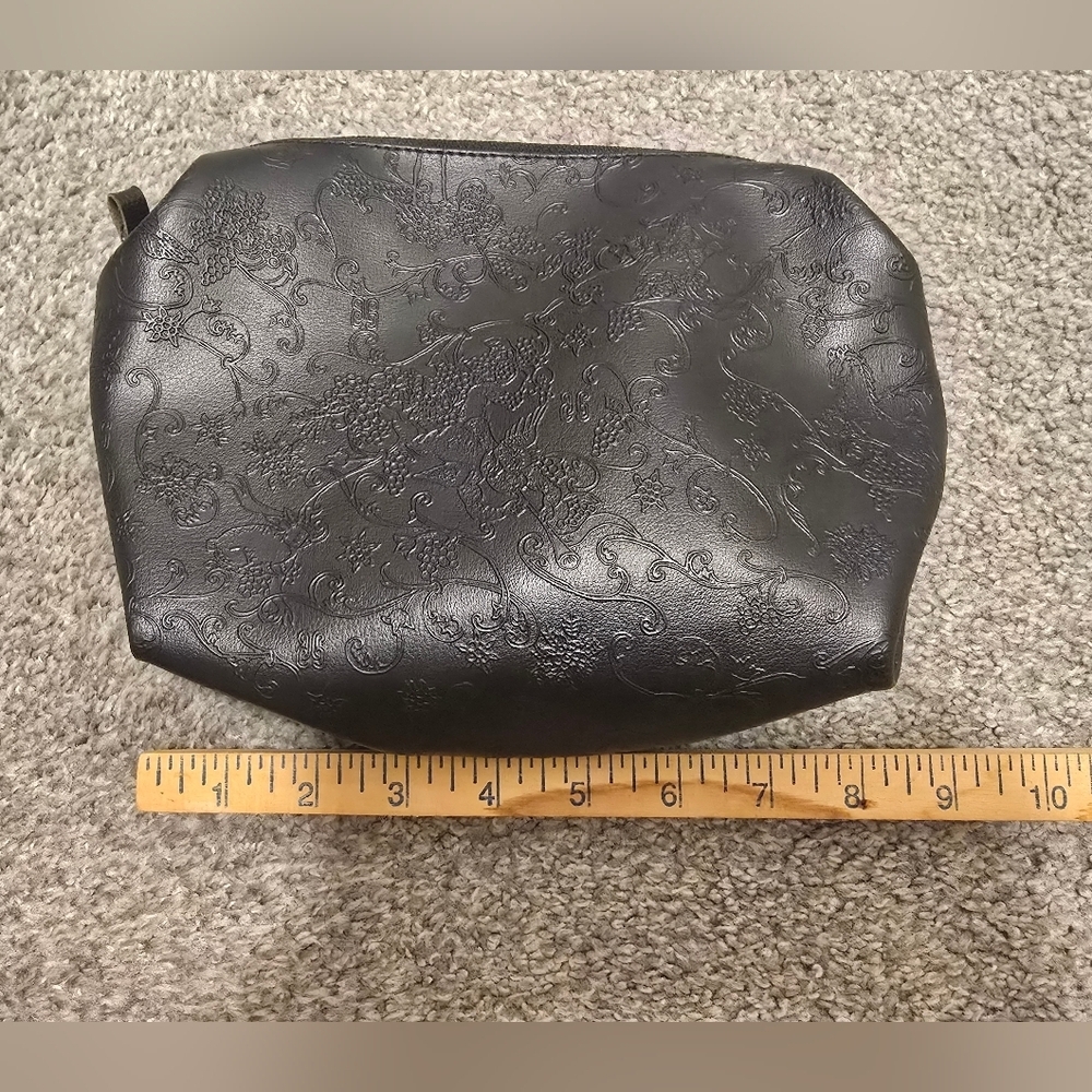 Piero Guidi Vintage Embossed Cosmetic Necessity Case - Picture 10 of 10